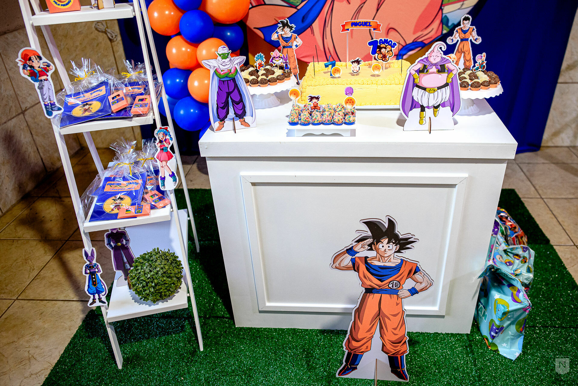 Foto Inspiração de Decoração: Dragon Ball Z para Aniversário Infantil em Guaíba/RS Foto Inspiração de Decoração: Dragon Ball Z para Aniversário Infantil em Guaíba/RS - Imagem 3