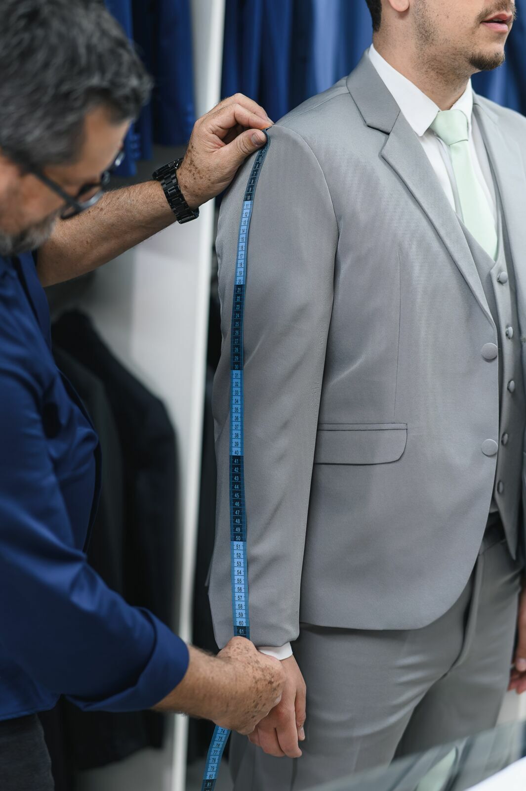 Foto Por Que Ter Fotografias da Prova do Traje do Noivo? Foto Por Que Ter Fotografias da Prova do Traje do Noivo? - Imagem 4