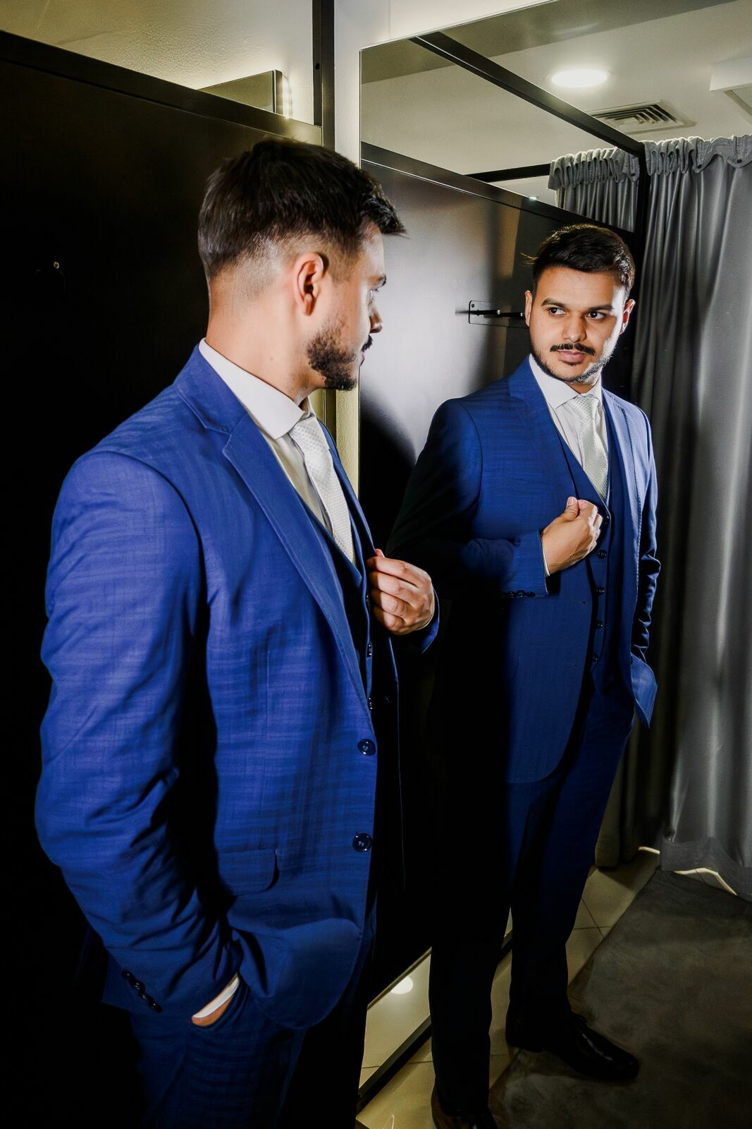 Foto Por Que Ter Fotografias da Prova do Traje do Noivo? Foto Por Que Ter Fotografias da Prova do Traje do Noivo? - Imagem 7